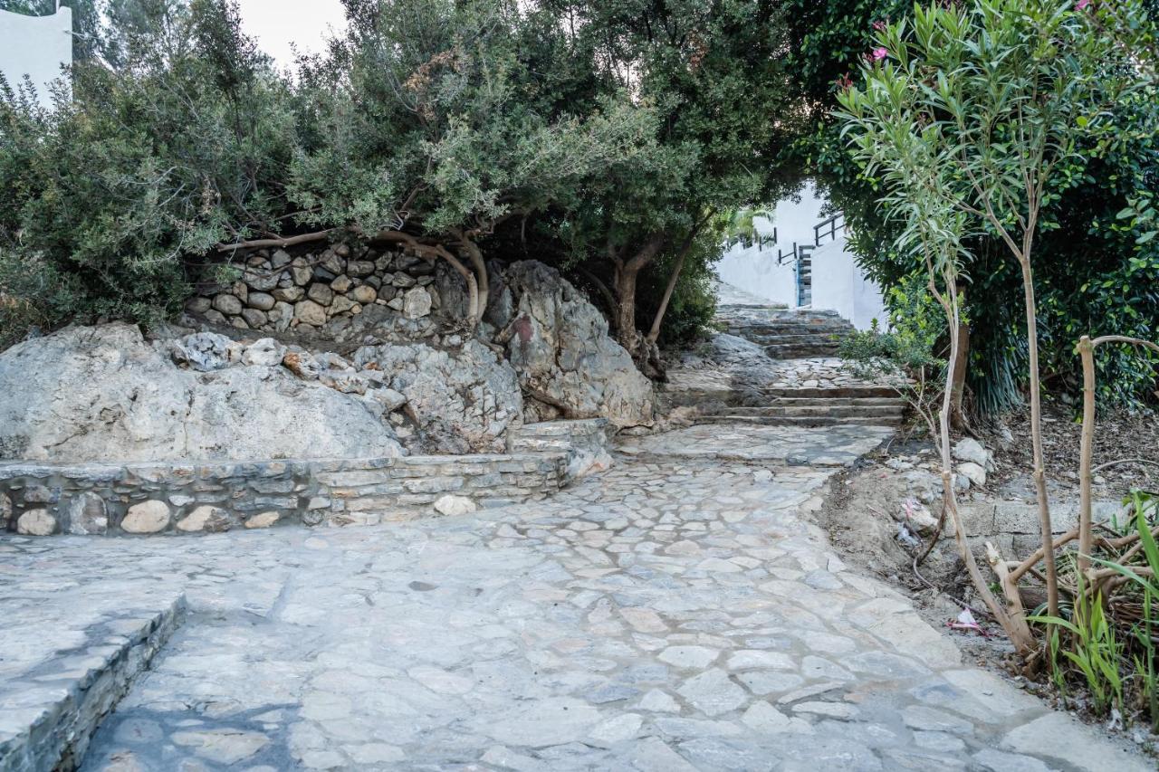 Theaktis Homes كالوي ليمين المظهر الخارجي الصورة